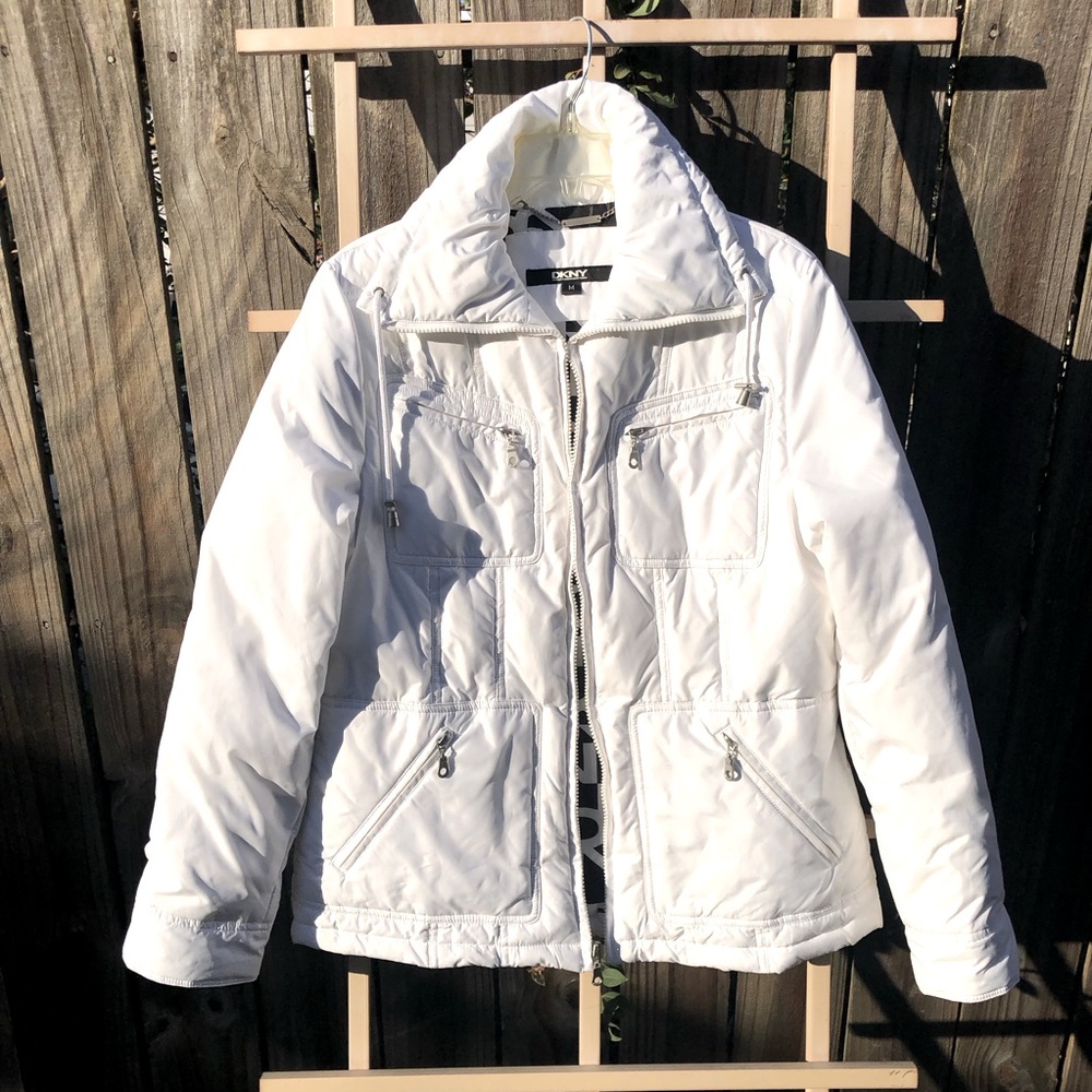 Donna Karan NY White quilted down fill jacket M